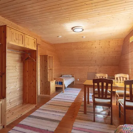 Vaino Turismitalu Nina