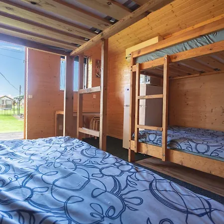 Vaino Turismitalu * Nina