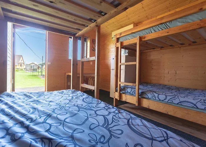 Vaino Turismitalu * Nina